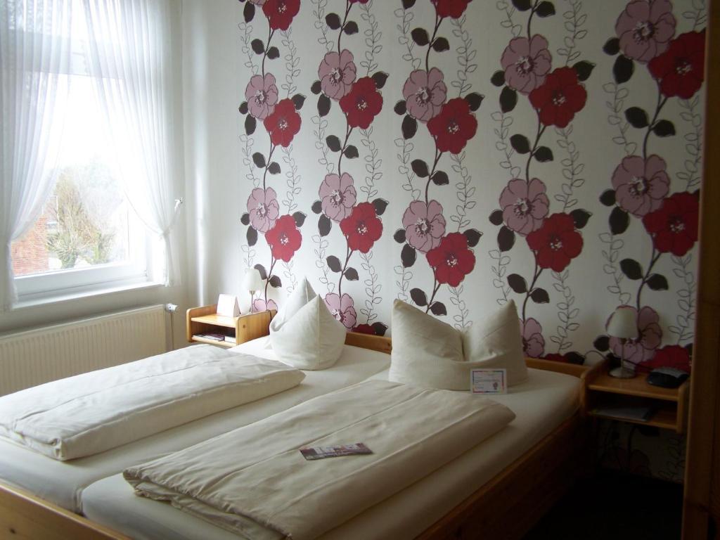 Hotel Zur Linde Meldorf Room photo